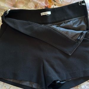 Women’s shorts